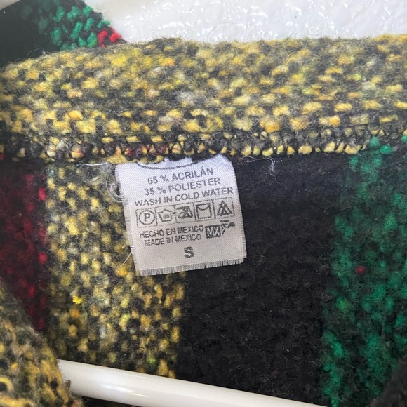 🔥 Authentic Baja Pullover Hoodie 🔥 - Picture 5 of 6